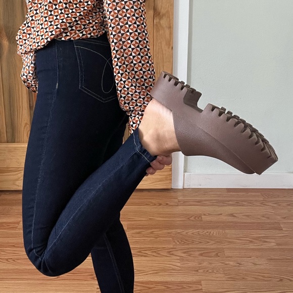 Jeffrey Campbell Shoes - JEFFREY CAMBELL JELLIES IN MUSHROOM BROWN.
